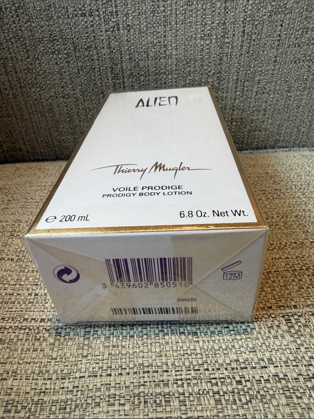 Thierry Mugler Alien Prodigy Body Lotion - 200ml / 6.8oz. - New in box! - Picture 2 of 4
